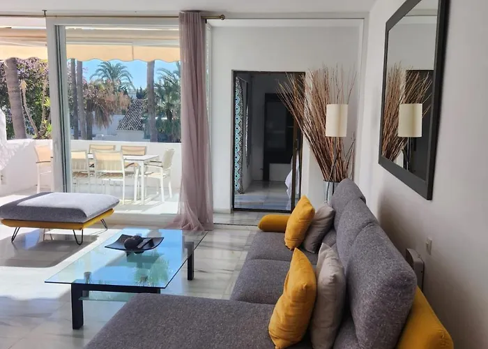 Laalcazaba Garden Apartamento *