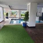 Apartman Laalcazaba Garden *