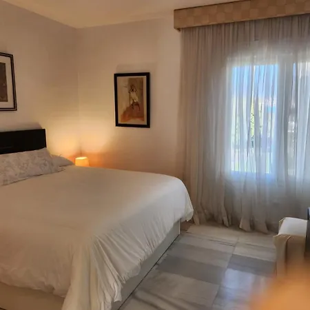 Laalcazaba Garden Appartement